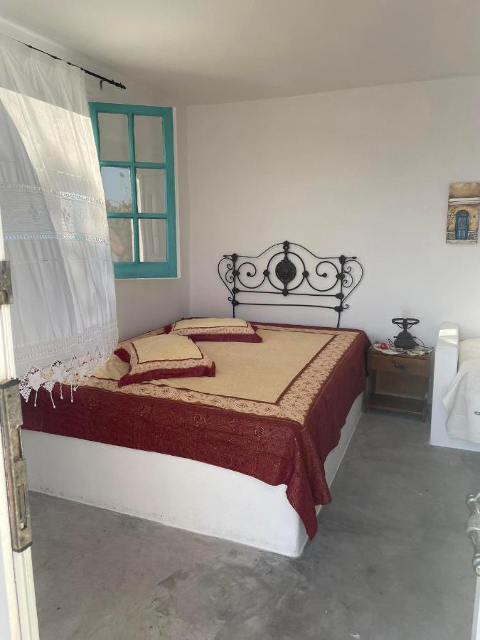 Sweet Home With Two Beds -One Single Room- With Beautiful View! Agia Marina  Exterior photo